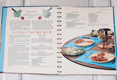Betty Crocker Hostess cookbook 1970 illustrated & photos 168 pages variety menus