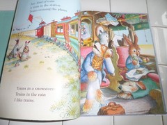 The Friendly Book, A Big Little Golden Book,2003(Margaret Wise Brown)
