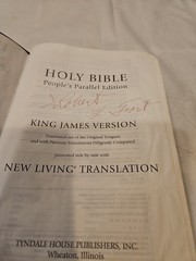 Holy Bible TBN Parallel Edition King James Version Living Translation KJV NLT