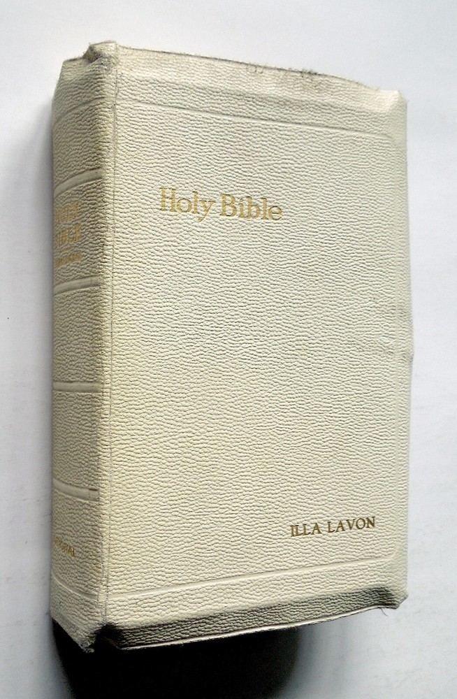Holy Bible (King James Version) – vintage sc, The National Bible Press