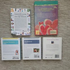 Lot 5 Books Louise Hay Alternative Medicine Aromatherapy Essential Oils etc…