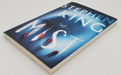 The Mist By Stephen King Paper Back Book