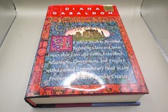 Diana Gabaldon Outlander Book Lot 8 HC PB Dragonfly Voyager Companion Set
