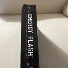 Energy Flash : A Journey Through Rave Music by Simon Reynolds Paperback 2012