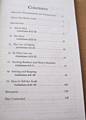 DR. DAVID JEREMIAH STUDY GUIDES CLAIMING FAITH FINDING FREEDOM VOLUMES 1-2