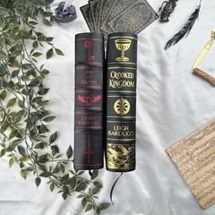 Six of Crows 2 Books Set: Six of Crows & Crooked Kingdom [Premium Leather Bound]