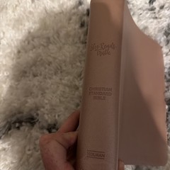 CSB She Reads Truth Bible, Rose Gold LeatherTouch – Imitation Leather – GOOD