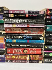 Mixed Lot 30 VC Andrews Paperback Books Gothic Suspense Thriller