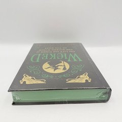 Wicked Gregory Maguire Collector’s Edition Hardcover Book Green Edges Sealed