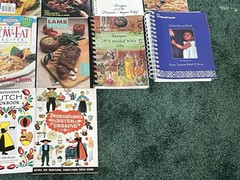 33 Cookbooks & Booklets & pamphlets advertising mixed lot of – 1980s 1990s 2000s