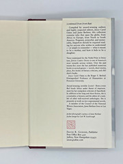 Snapshots 20th Century Mother-Daughter Fiction Vintage 2000 Book 241 pages-A3