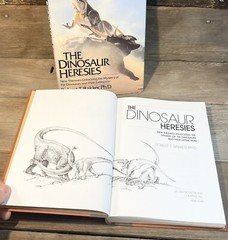 Bakker. The Dinosaur Heresies : New Theories Unlocking the Mystery of Dinosaurs