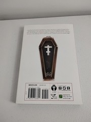 Chaika: The Coffin Princess, Volume 4 by Ichirou Sakaki [Paperback, 160 pages]
