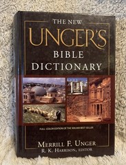 The New Unger’s Bible Dictionary Hardcover CLEAN