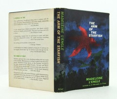THE ARM OF THE STARFISH Madeleine L’Engle 1974 8th Printing HBDJ VGC