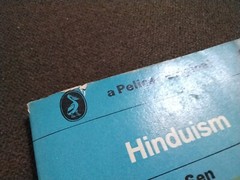 Hinduism by K. M. Sen 1969 Pelican Paperback Vintage Theology 4