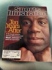 SPORTS ILLUSTRATED MAGAZINE—AUGUST 20 2001—-MAGIC JOHNSON COVER