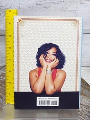 Year of Yes: Dance It Out, Stand In Sun & Be Your Own Person by Shonda Rhimes HC