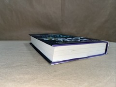 Nora Roberts – Hidden Nature HC (USED) SEE DESCRIPTION