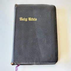 Vtg Holy Bible, International Series KJV Leather Lined Thumb Index John Winston
