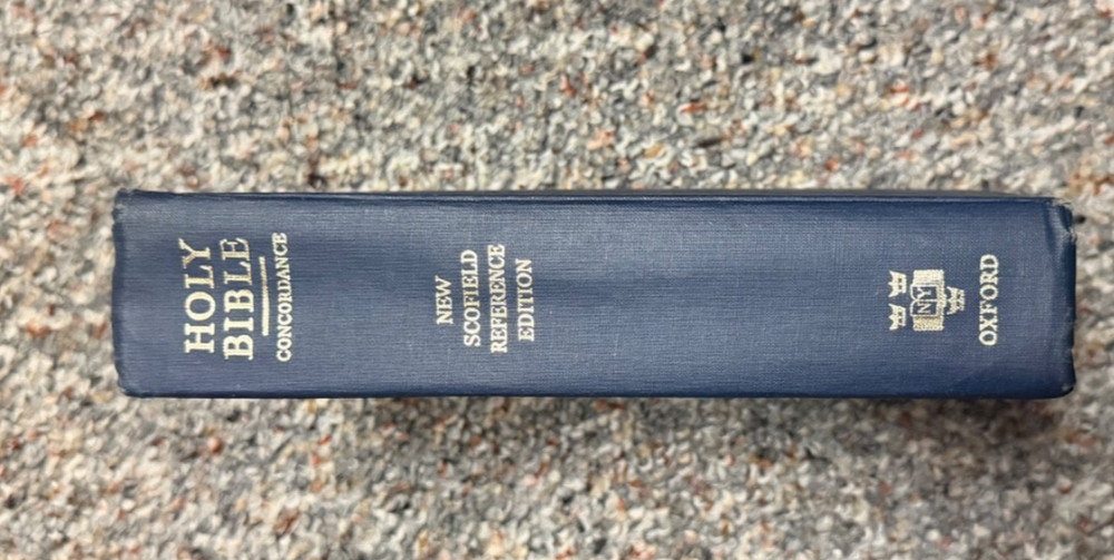 New Scofield Reference Edition Bible Hard Cover 1967 Vintage Blue