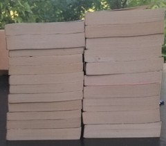Lot Of 22 Bernard Cornwell Pb Books