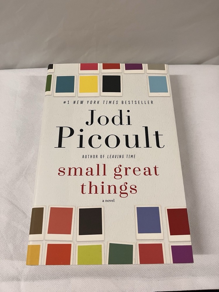 Small Great Things Jodi Picoult Audio CD Audiobook Very Good