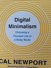 Digital Minimalism: On Living Better with Less Technology – Hcdj