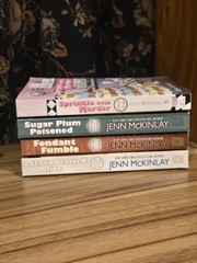 A Cupcake Bakery Mystery By Jenn McKinlay Lot of Four Cozy Mysteries