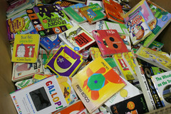 10 LBS of Childrens BABY TODDLER DAYCARE BOARD BOOKS Chunky Books *RANDOM MIX*