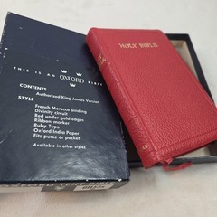 Vintage Pocket Size Oxford KJV TEXT BIBLE 01153x Red Leather Gilt Box