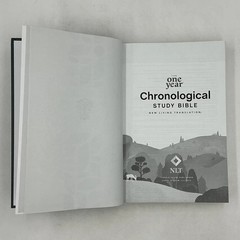 Tyndale The One Year Chronological Study Bible NLT Hardcover Navy 2022