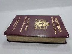 Holy Bible TBN Parallel Edition King James Version Living Translation KJV NLT