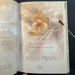 Christian Inspiration & Devotion Library of Jesus Calling Joyce Meyer Max Lucado
