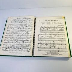 Sheet Music Collection Folder Flute Trumpet Mix Organs – Over 400 Pages, 1.5kg