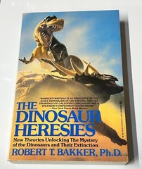 The Dinosaur Heresies by Robert T. Bakker PB 1988 FIRST ZEBRA BOOKS PRINTING