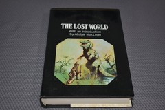 The Lost World by Sir Arthur Conan Doyle(1979 Alistar Maclean Edition/1st Print)