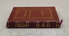 The Boy, The Mole, The Fox And The Horse [Premium Leather Bound]