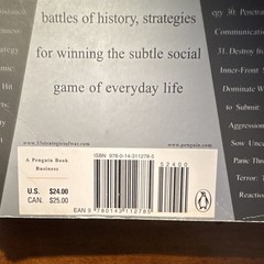 Robert Greene The 33 Strategies of War UK-B PB 2007 Penguin 512 Pages