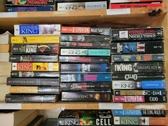Lot of 10 Stephen King Paperback Books Random Mix HORROR Free Shipping