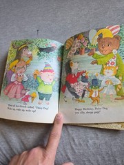 Scarce. Daisy Dog’s Wake-Up Book A Little Golden Book. First Edition Western