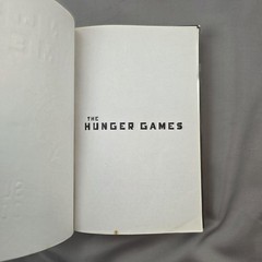 Mockingjay & Hunger Games Suzanne Collins Scholastic PB 2 Book Lot YA Black Blue