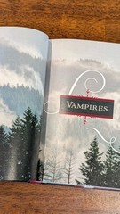 Twilight Saga the Official Illustrated Guide Stephenie Meyer Hardcover Library
