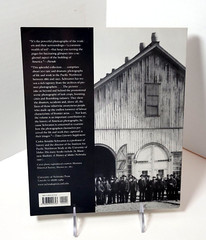 Hard Traveling : A Portrait of Work Life in the New NW by Carlos Schwantes (TP)