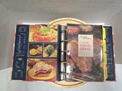 Better Homes And Gardens New Cook Book: Five -5- Ring Binder – 1968 Edition