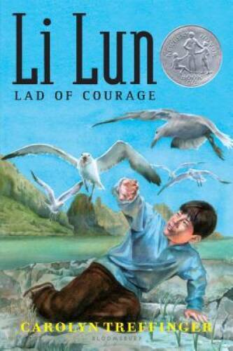 Li Lun, Lad of Courage (A Newbery Honor book) – Paperback – GOOD