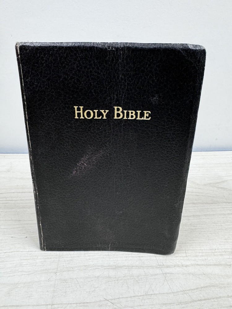 Holy Bible Red Letter Concordance Edition 1970 National Bible Press