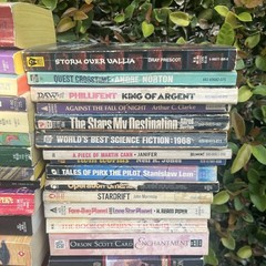 HUGE 122 BOOK LOT Vintage/Modern Mix Sci-Fi Fantasy Paperback Science Fiction
