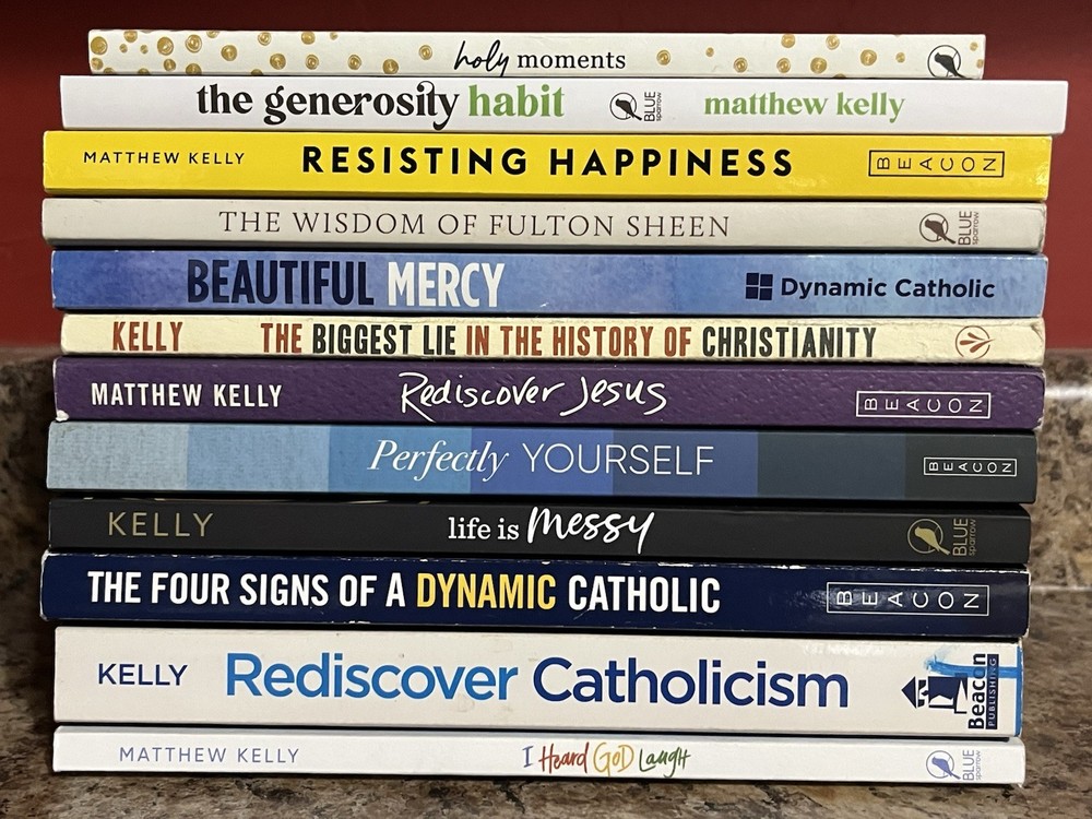 Matthew Kelly 12 Book Lot Dynamic Catholic Beacon Press Rediscover Jesus