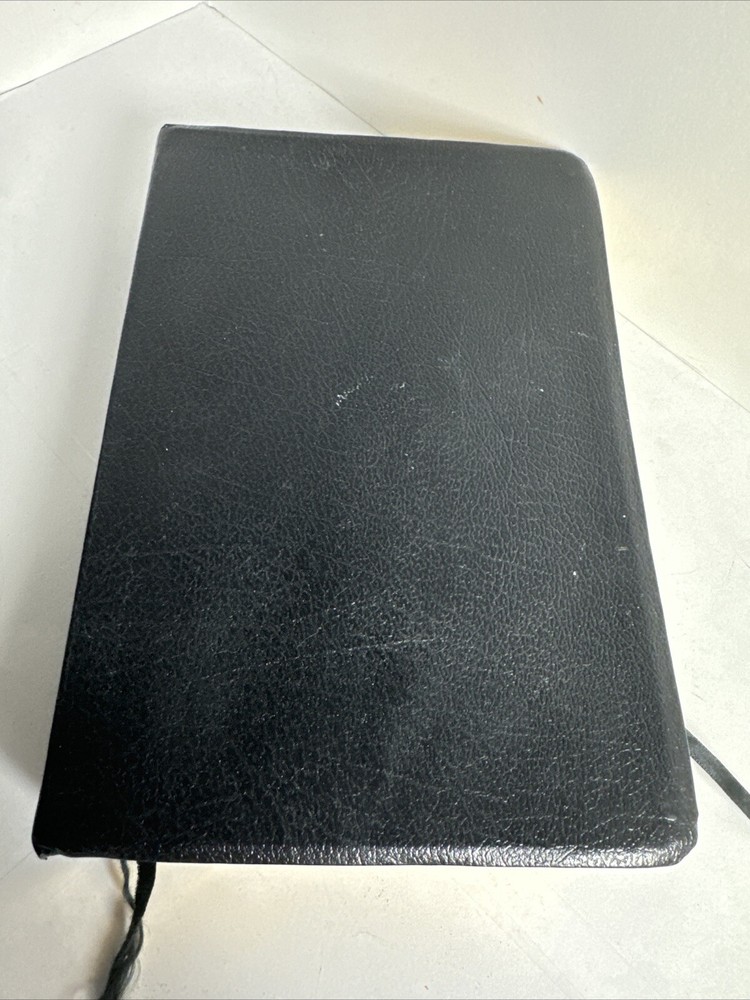 Holy Bible King James Version cross section reference as shown